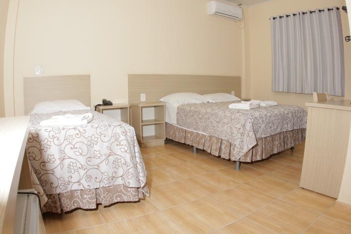 Hotel Turella Uniao Da Vitoria Bagian luar foto